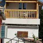 Zefir Apartment